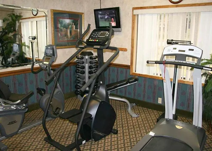 Comfort - Near Hood Inn 5*