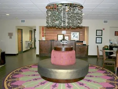 Inn Comfort - Near Hood 5*